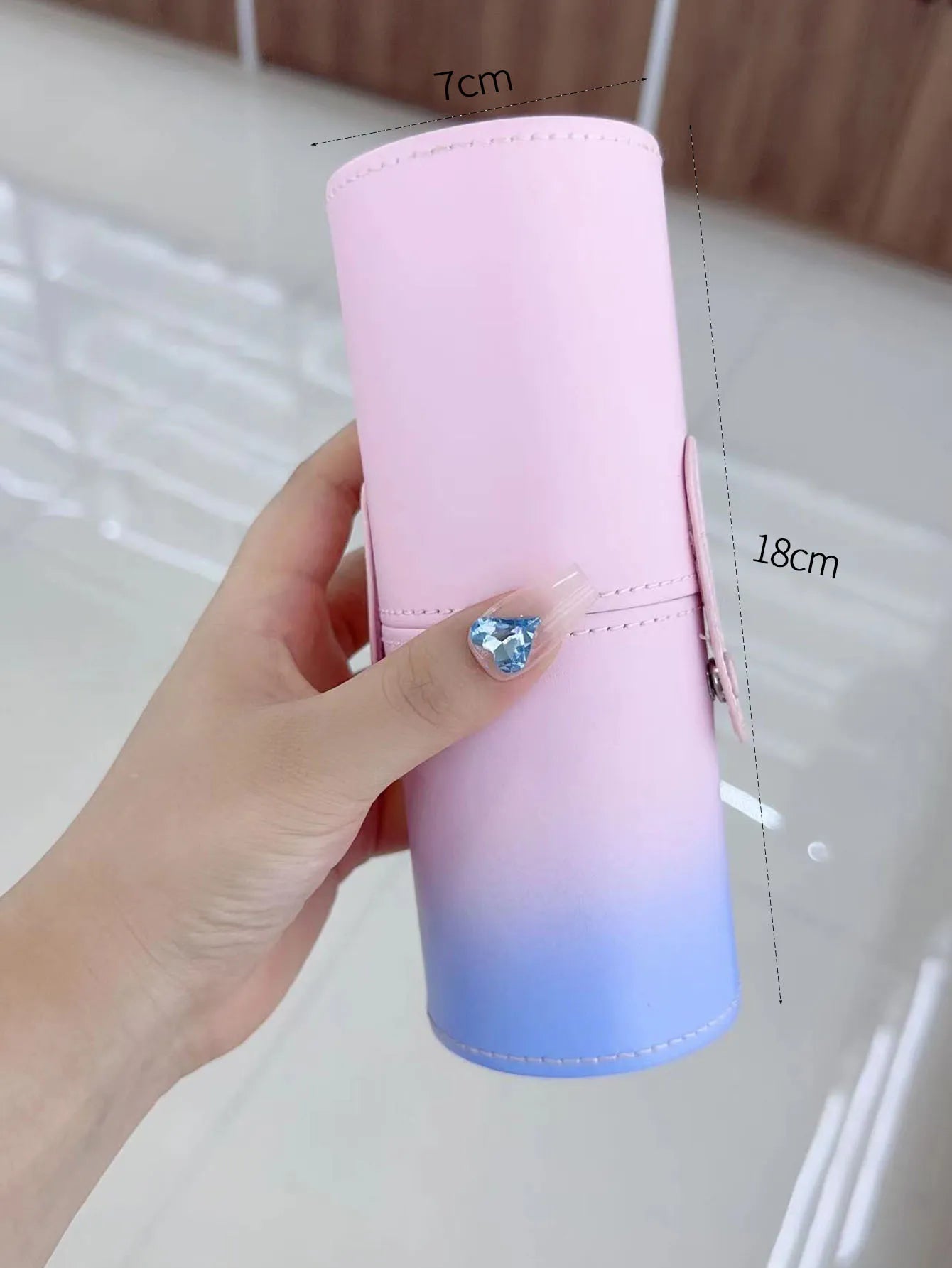 Large Capacity Cylinder Makeup Brush Organizer