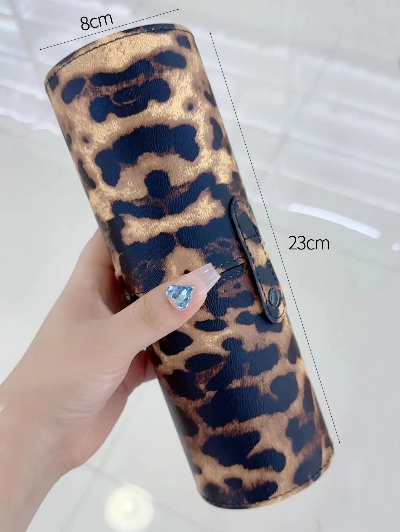 Large Capacity Cylinder Makeup Brush Organizer