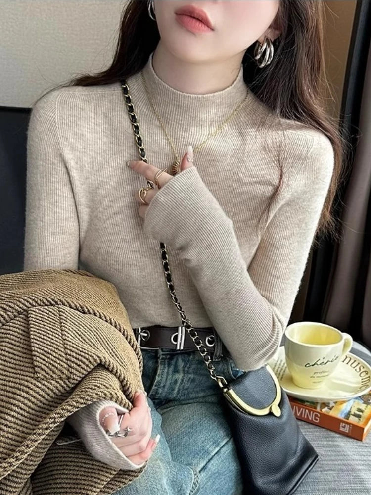 Chic Slim-Fit Knit Turtleneck Sweater