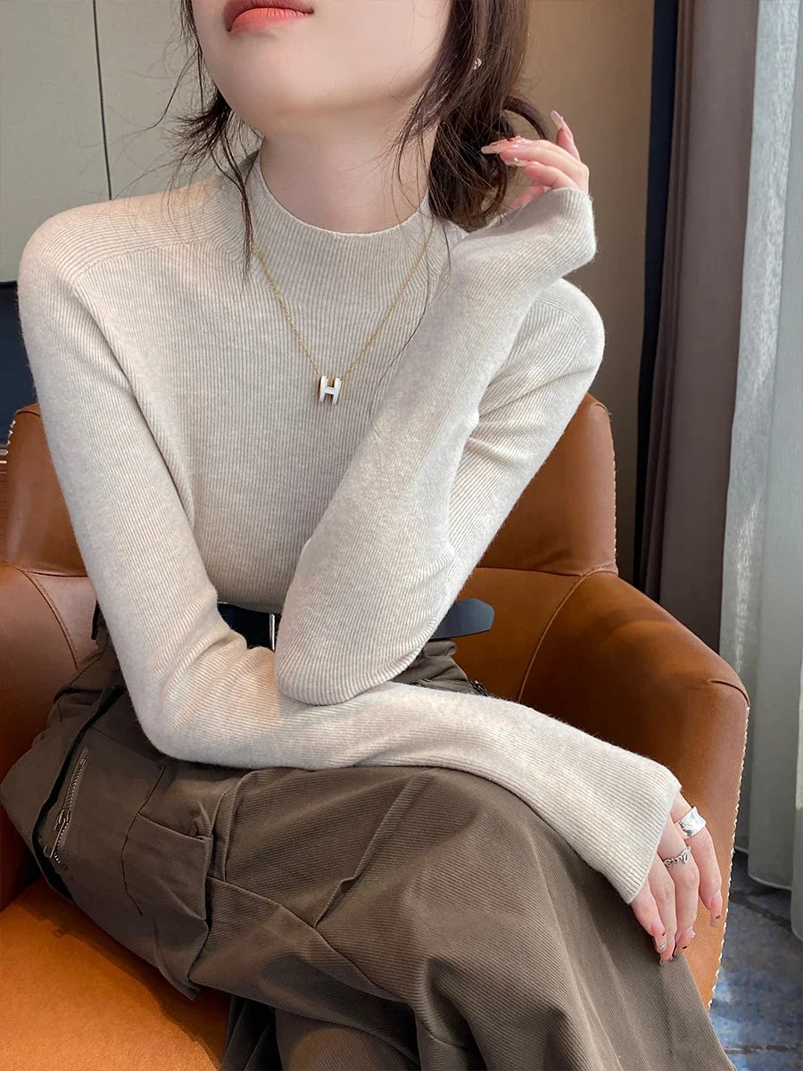 Chic Slim-Fit Knit Turtleneck Sweater