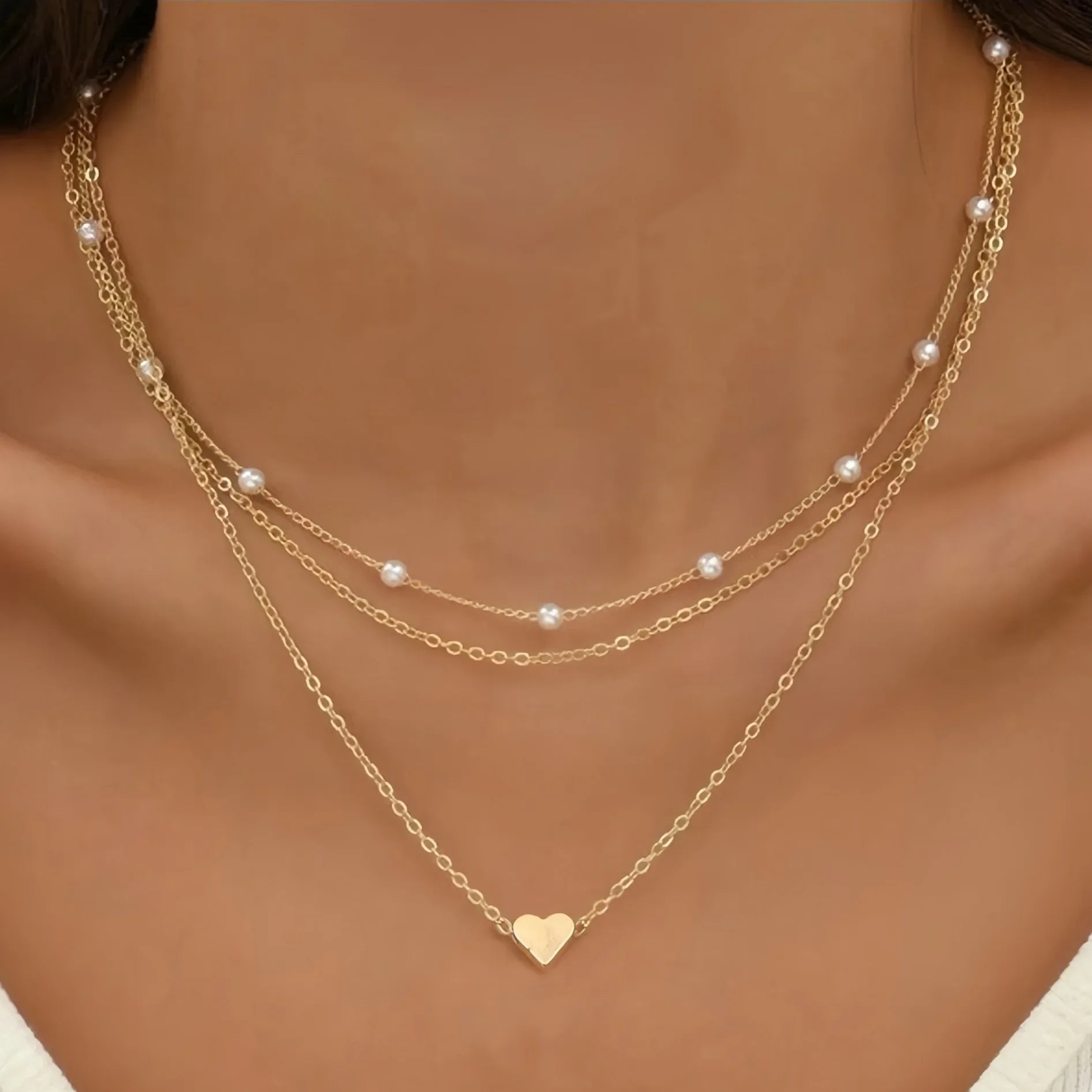 Multilayer Pearl and Heart Pendant Necklace